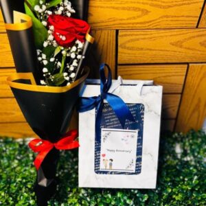 Mini Frame And Bouquet